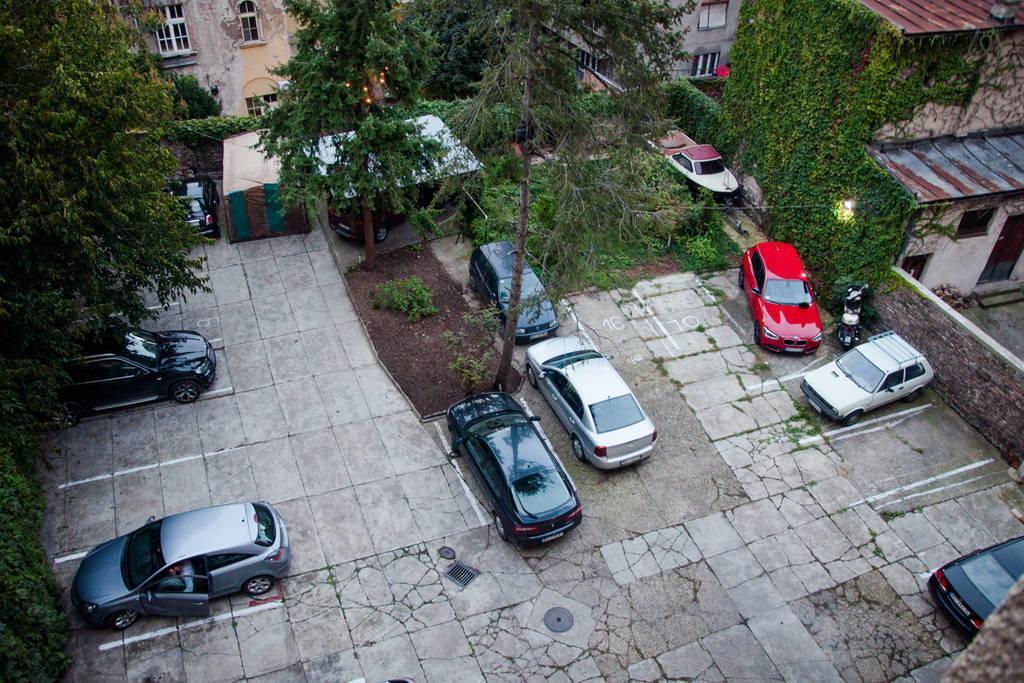 Apartment Bohemian Rhapsody Белград Номер фото